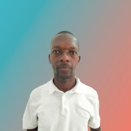 Laurent Nyali conducteur coursier IED Côte d’Ivoire